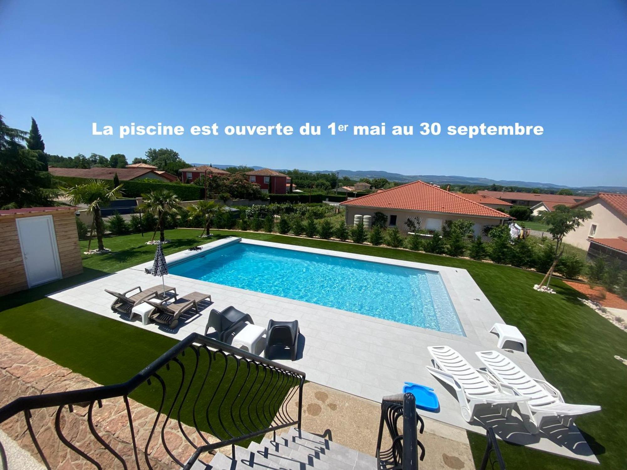 Chambre Dans Logement Partage Chez L Habitant Avec Piscine De 1 A 3 Chambres Grieges Bagian luar foto